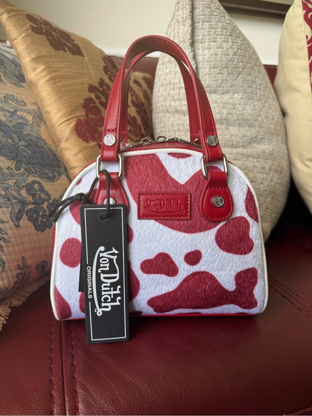 Von Dutch Red & White Heart-Pattern Mini Top-Handle Bag - Picture 3 of 7